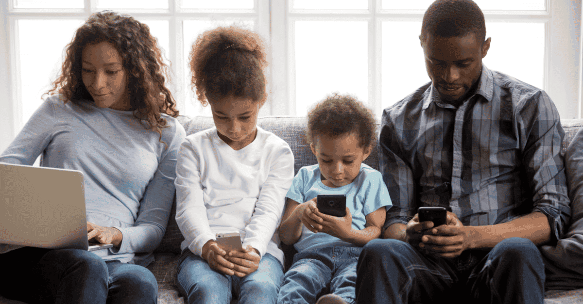 Comment gérer la question du téléphone portable avec votre enfant ? - mon- enfant-et-les-ecrans.fr