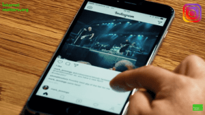 A person scrolling Instagram